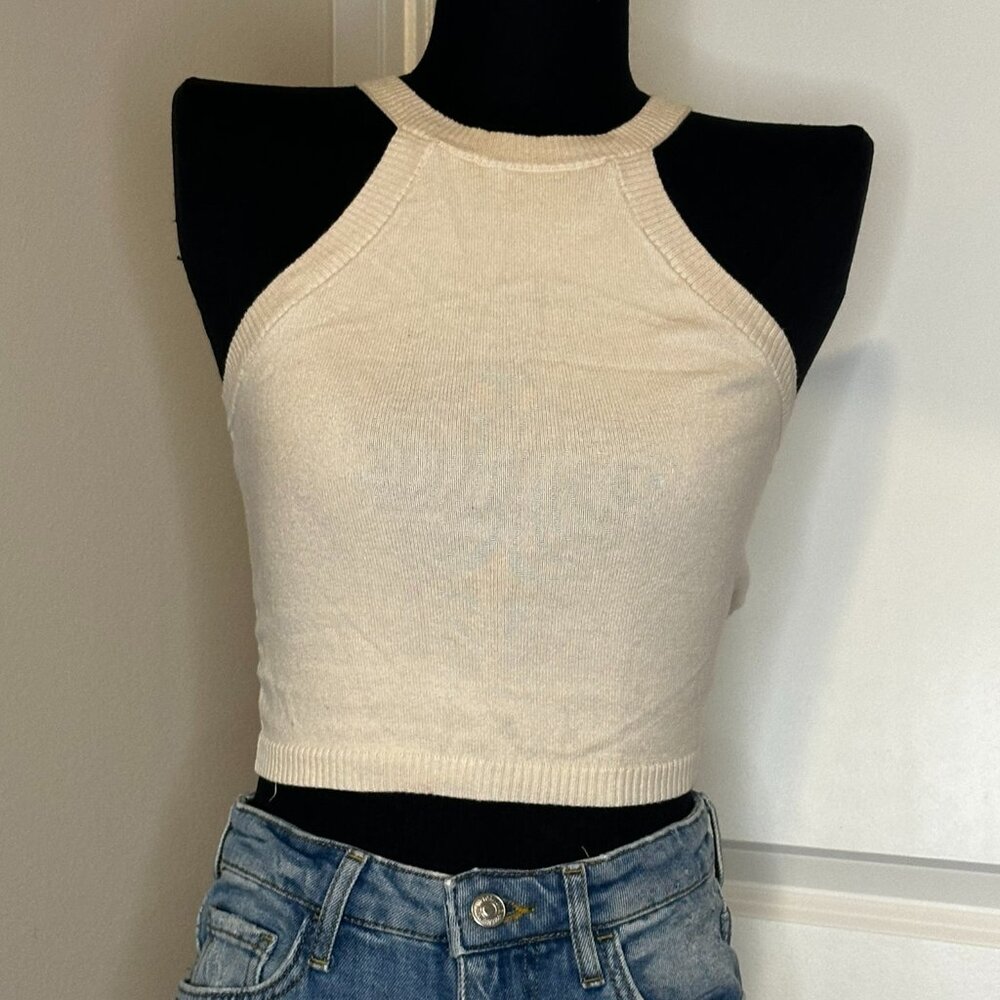 Crop halter top in beige